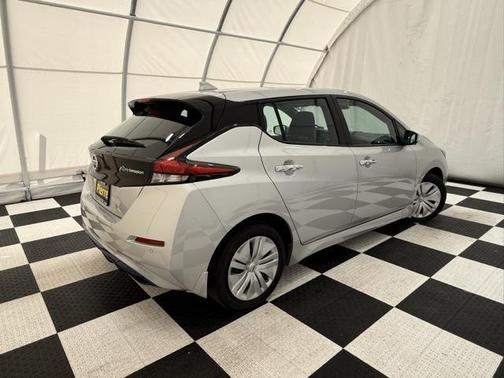 2022 Nissan Leaf S 40 kWh