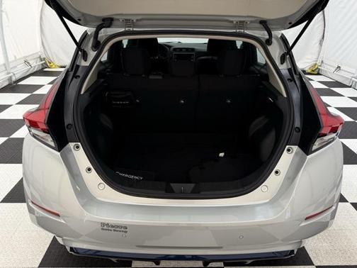 2022 Nissan Leaf S 40 kWh