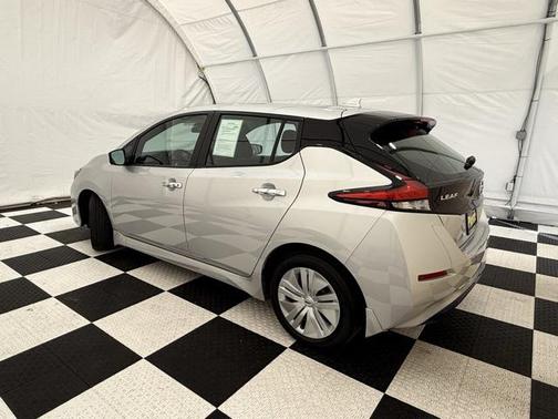 2022 Nissan Leaf S 40 kWh