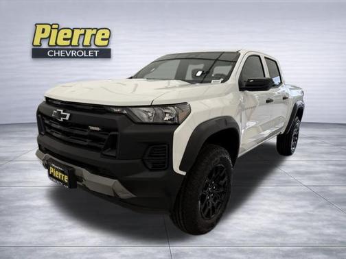 Summit White 2026 Chevrolet Colorado Trail Boss