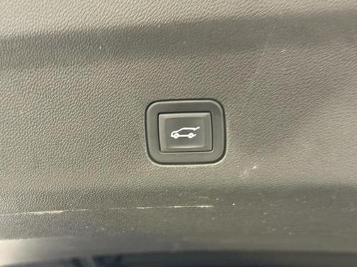 2023 Chevrolet Tahoe 4WD High Country