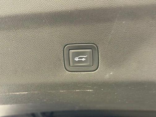 2023 Chevrolet Tahoe 4WD High Country