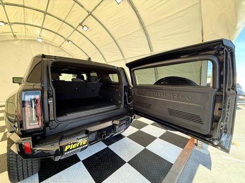 Void Black 2025 GMC HUMMER EV SUV 3X