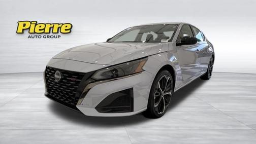 Gray Sky Pearl 2024 Nissan Altima SR FWD