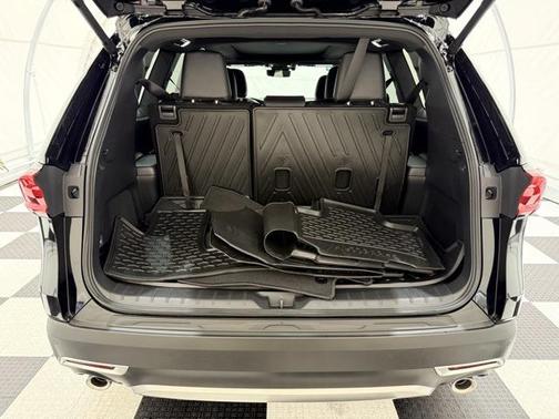 2025 Toyota Grand Highlander Hybrid Platinum MAX