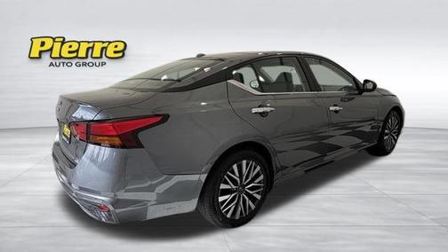 Gun Metallic 2025 Nissan Altima 2.5 SV