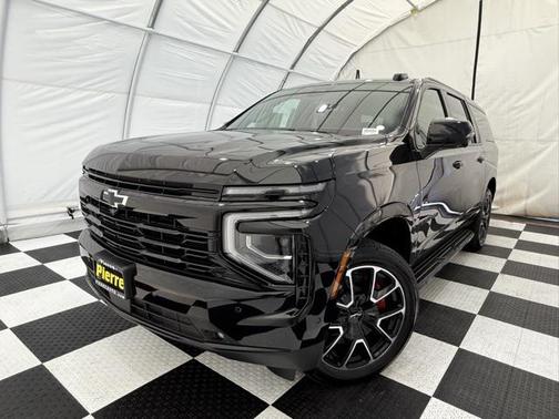 2025 Chevrolet Suburban RST