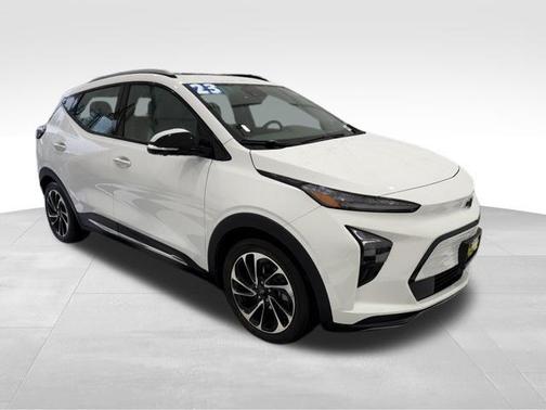 Summit White 2023 Chevrolet Bolt EUV FWD Premier