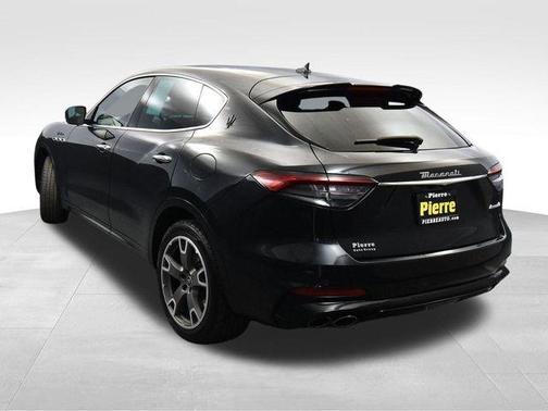 2023 Maserati Levante Modena