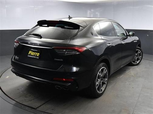 2023 Maserati Levante Modena