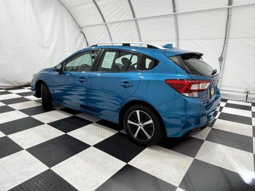 2019 Subaru Impreza 2.0i Premium