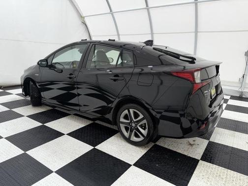 2020 Toyota Prius XLE