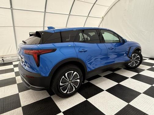 2025 Chevrolet Blazer EV eAWD LT
