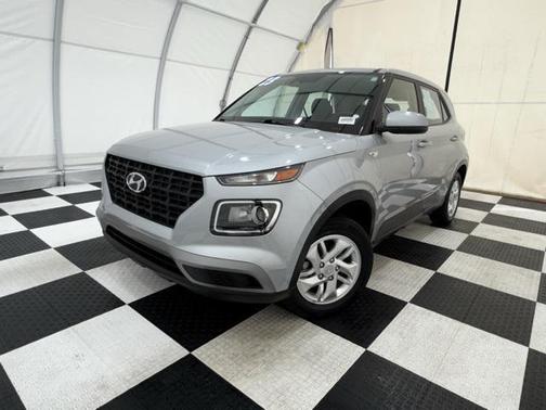 2023 Hyundai VENUE SE