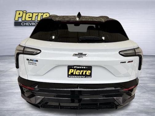 Polar White Tricoat 2026 Chevrolet Blazer EV SS AWD