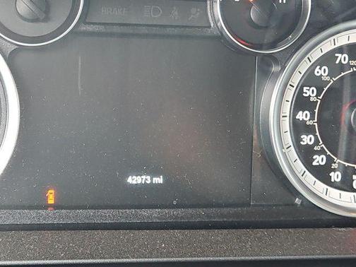 2018 RAM 3500 SLT Crew Cab 4x4 8' Box