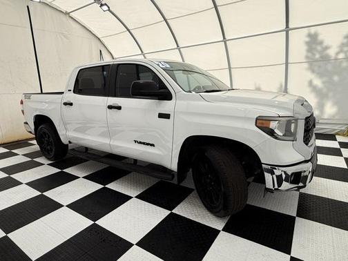 2020 Toyota Tundra SR5