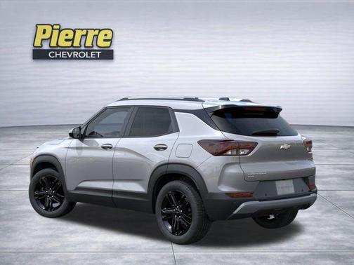Sterling Gray Metallic 2026 Chevrolet Trailblazer LT