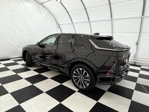 2025 Cadillac LYRIQ Sport