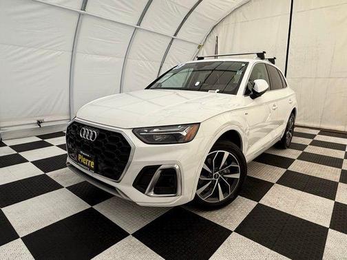 2023 Audi Q5 45 S line Premium Plus