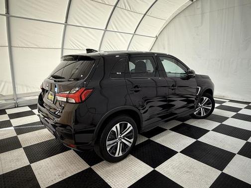 2024 Mitsubishi Outlander Sport SE