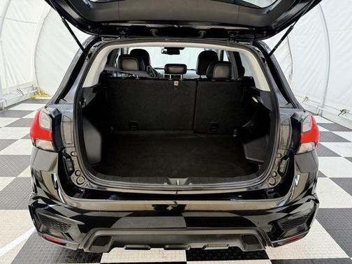 2024 Mitsubishi Outlander Sport SE