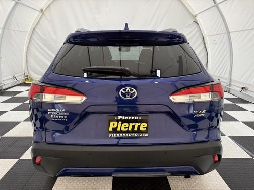 2024 Toyota Corolla Cross XLE