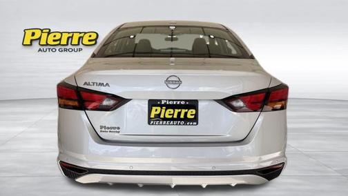 Brilliant Silver Metallic 2025 Nissan Altima 2.5 SV