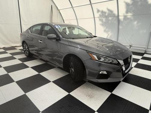 2021 Nissan Altima 2.5 SV