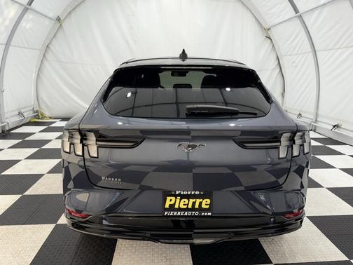 2021 Ford Mustang Mach-E Premium
