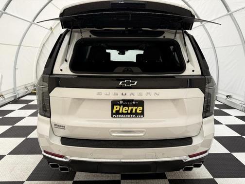 2025 Chevrolet Suburban 4WD High Country