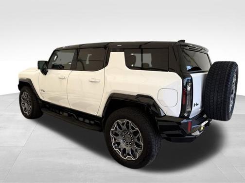 Interstellar White 2025 GMC HUMMER EV SUV 3X
