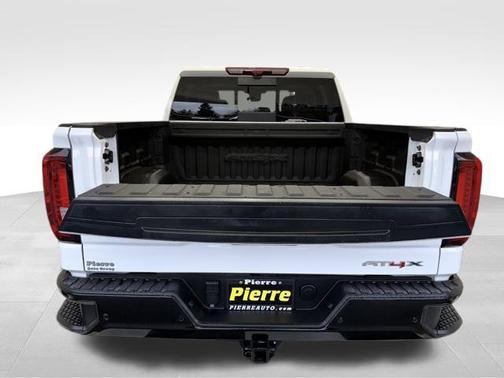 Summit White 2024 GMC Sierra 1500 AT4X