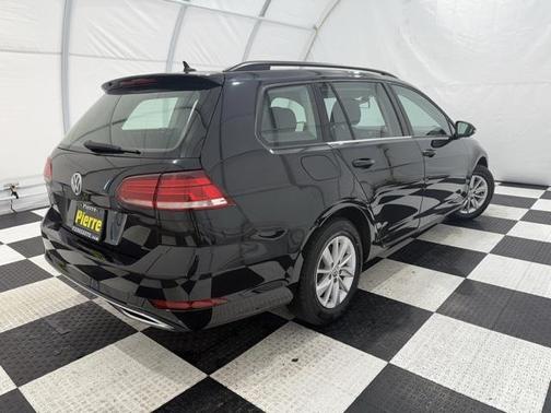 2019 Volkswagen Golf SportWagen TSI S