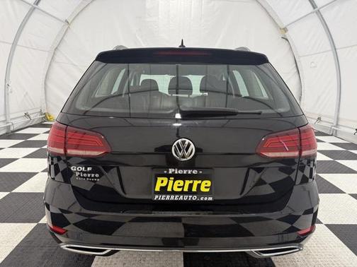 2019 Volkswagen Golf SportWagen TSI S