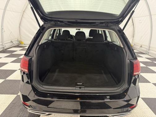 2019 Volkswagen Golf SportWagen TSI S