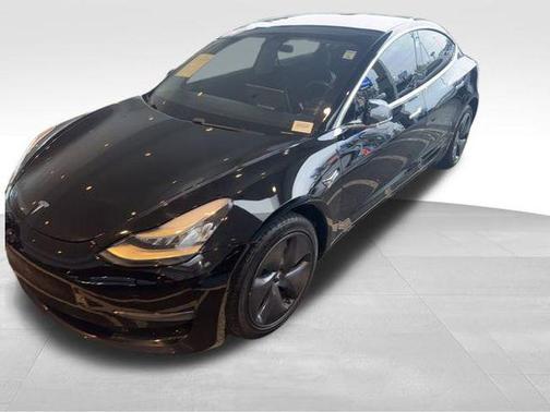 2019 Tesla Model 3 Standard Range Plus