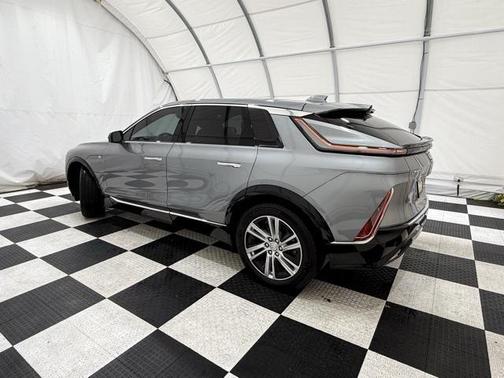 2024 Cadillac LYRIQ Tech