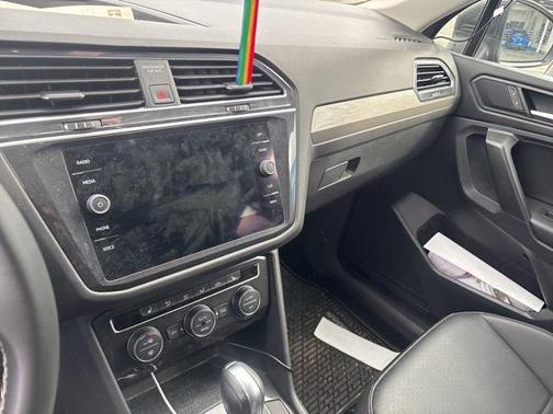 2021 Volkswagen Tiguan 2.0T SE 4MOTION