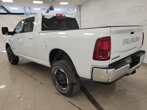 2025 RAM 2500 Laramie Crew Cab 4x4 6'4' Box