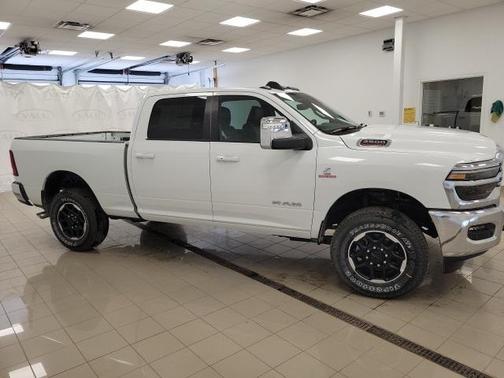 2025 RAM 2500 Laramie Crew Cab 4x4 6'4' Box