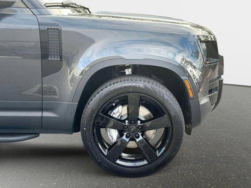 2026 Land Rover Defender P300 S