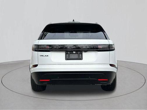 2026 Land Rover Range Rover Velar P250 SE R-Dynamic