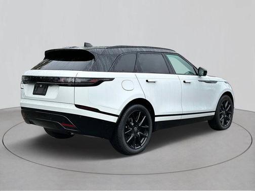2026 Land Rover Range Rover Velar P250 SE R-Dynamic