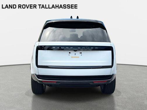 2025 Land Rover Range Rover P400 SE