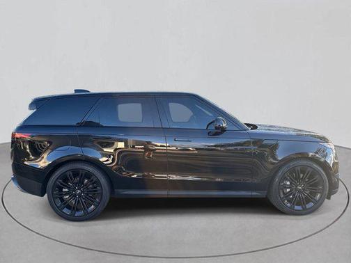 2023 Land Rover Range Rover Sport SE