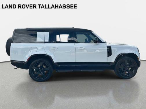 2026 Land Rover Defender V8