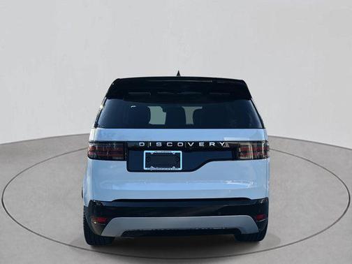 2025 Land Rover Discovery P360 Metropolitan Edition