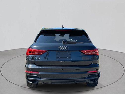 2020 Audi Q3 45 S line Premium
