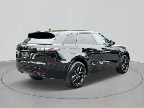 2026 Land Rover Range Rover Velar P250 SE R-Dynamic
